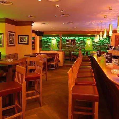 Tyrol Hotel 4*